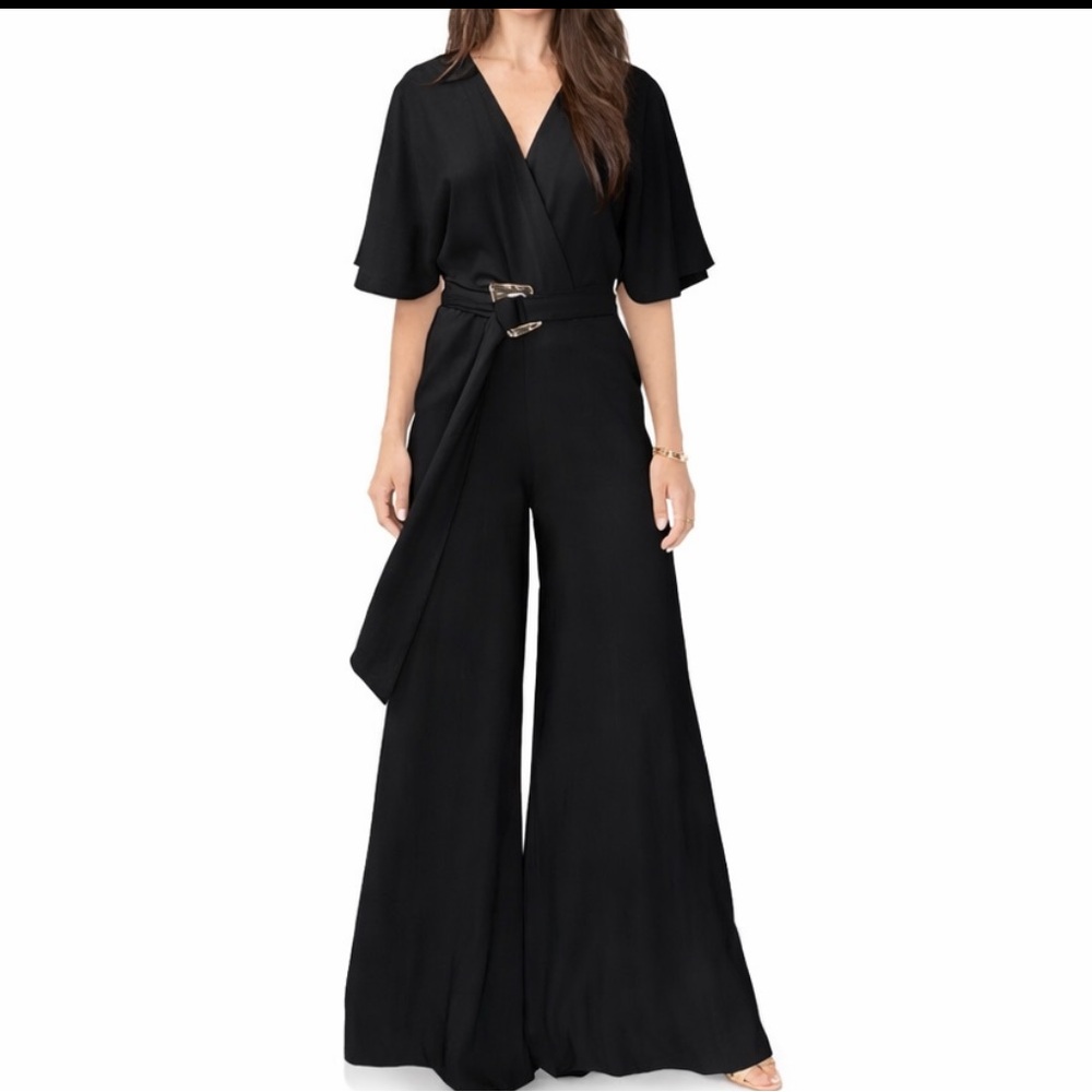 NWT Vince Camuto Black Wide Leg Jumpsuit Plunge V Neck Minimalist Elegant S - Picture 2 of 10